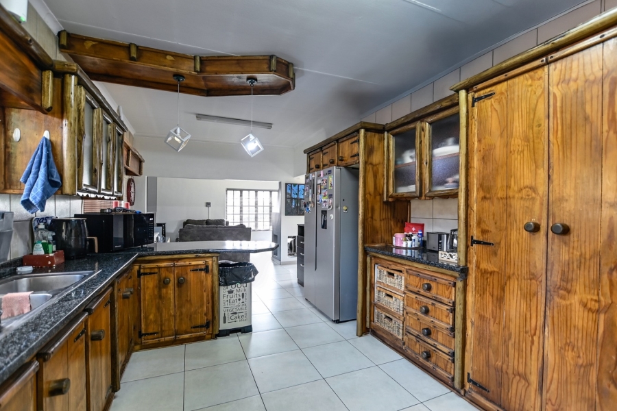 3 Bedroom Property for Sale in Rietfontein Gauteng