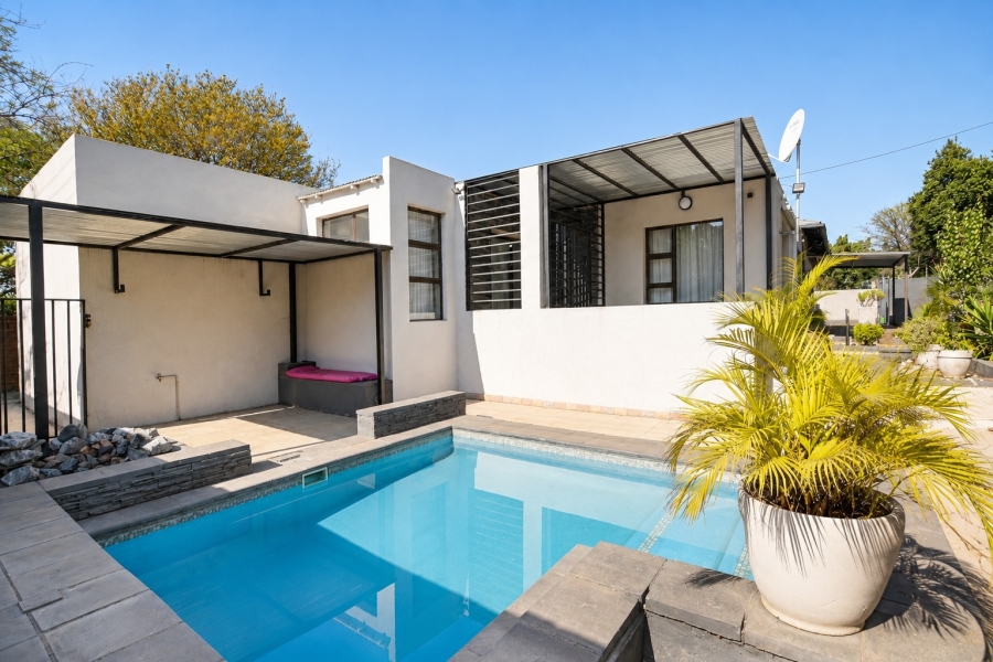 5 Bedroom Property for Sale in Capital Park Gauteng