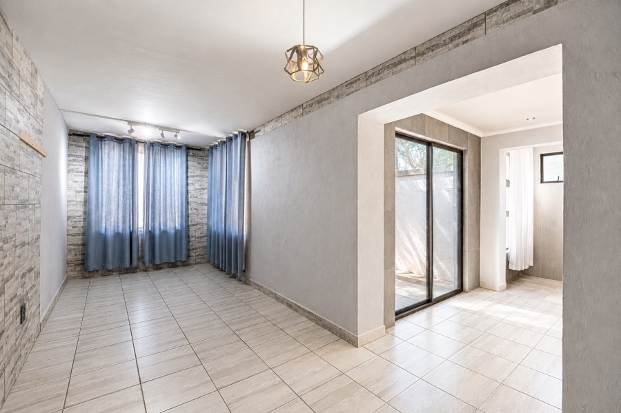 5 Bedroom Property for Sale in Capital Park Gauteng