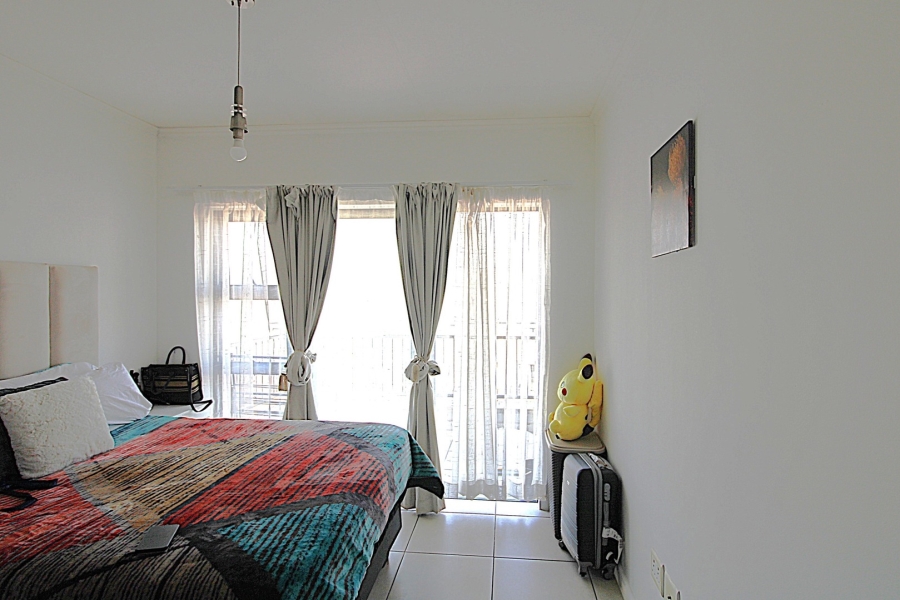 1 Bedroom Property for Sale in Olivedale Gauteng