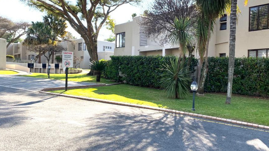 To Let 2 Bedroom Property for Rent in Sandown Gauteng