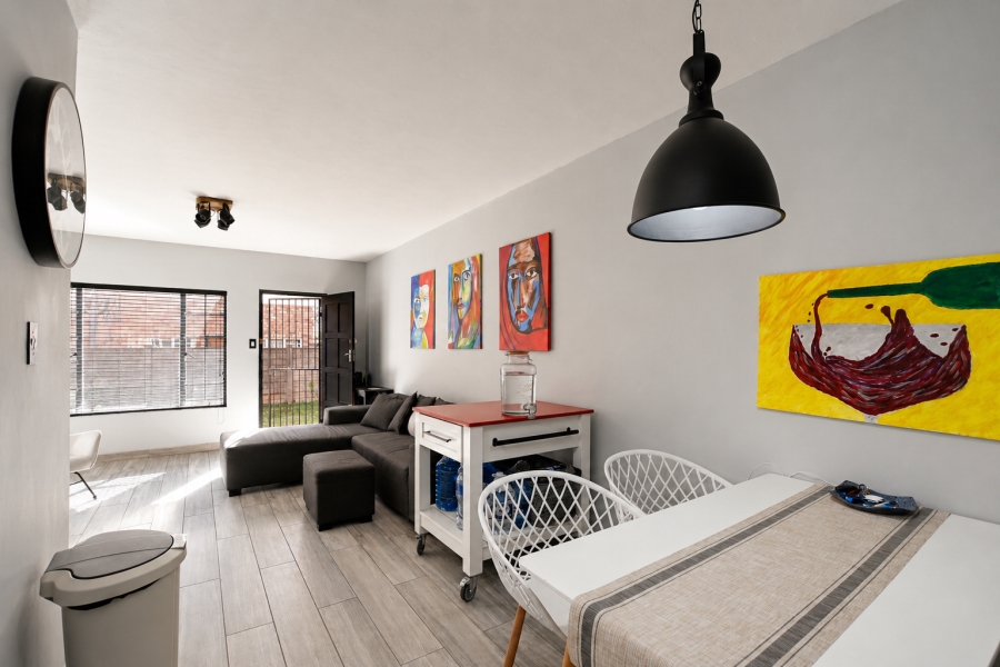 2 Bedroom Property for Sale in Sinoville Gauteng