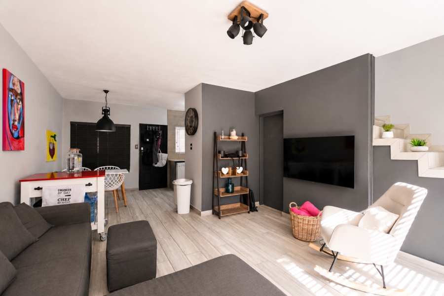 2 Bedroom Property for Sale in Sinoville Gauteng