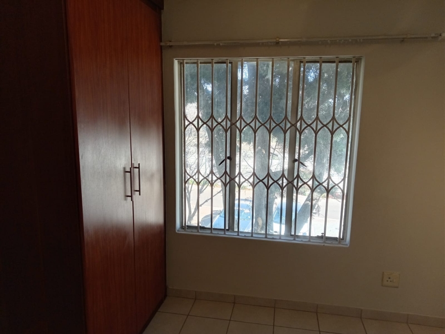 To Let 2 Bedroom Property for Rent in Oriel Gauteng
