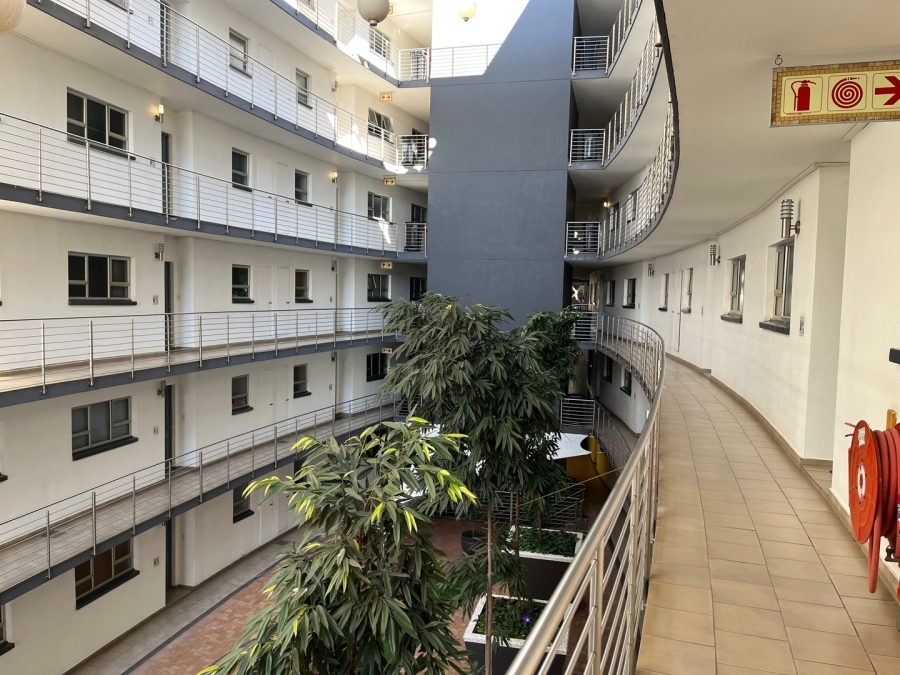 2 Bedroom Property for Sale in Killarney Gauteng