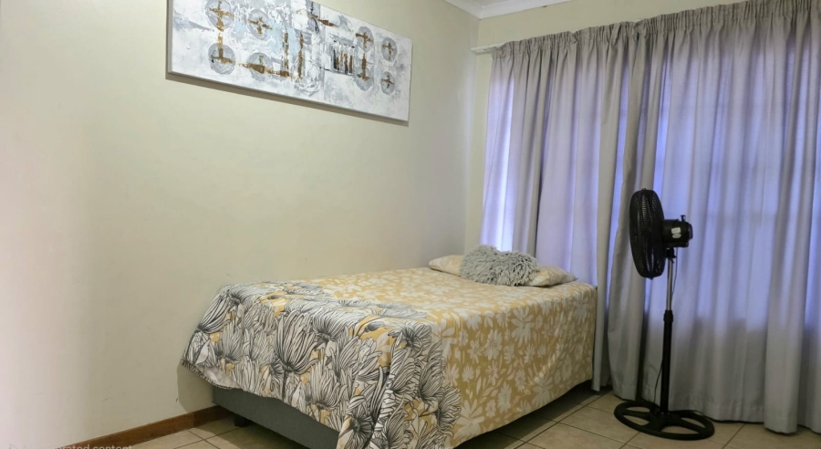 2 Bedroom Property for Sale in The Reeds Gauteng