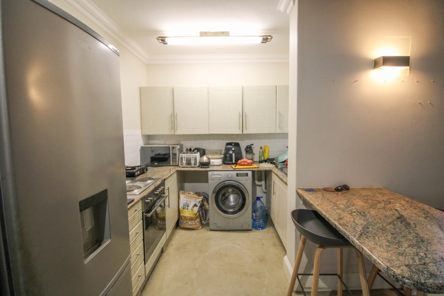 1 Bedroom Property for Sale in Bryanston Gauteng