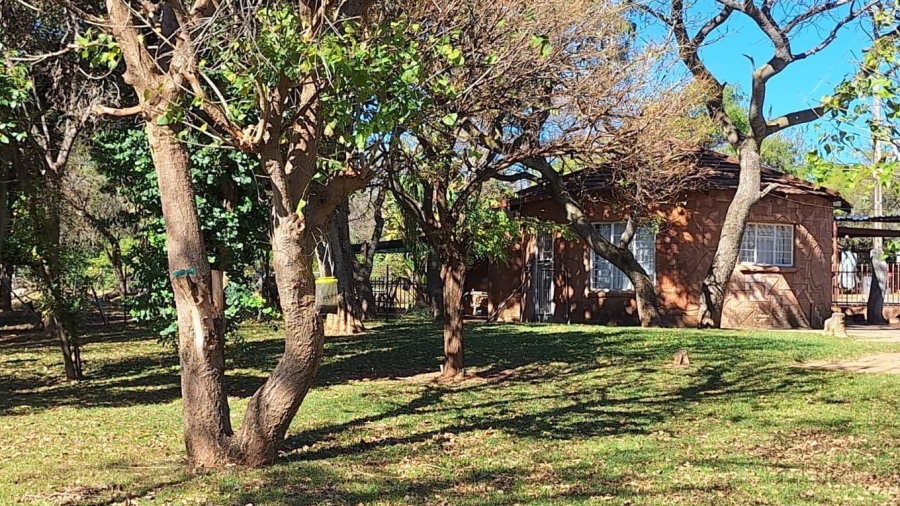 7 Bedroom Property for Sale in Cullinan Gauteng
