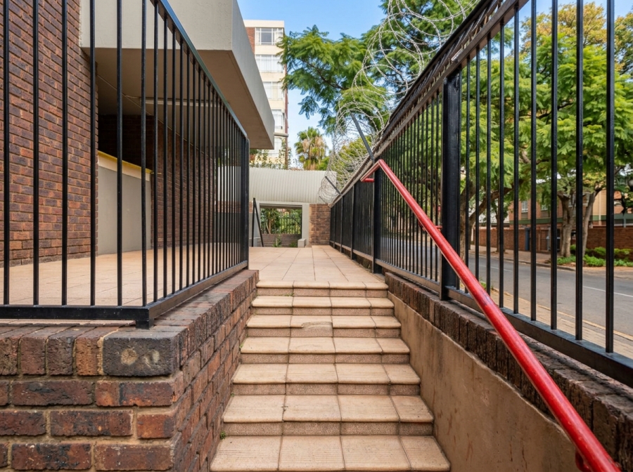 33 Bedroom Property for Sale in Sunnyside Gauteng