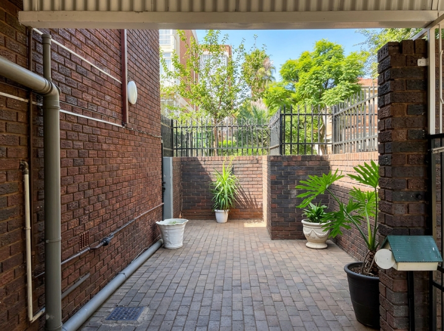 33 Bedroom Property for Sale in Sunnyside Gauteng