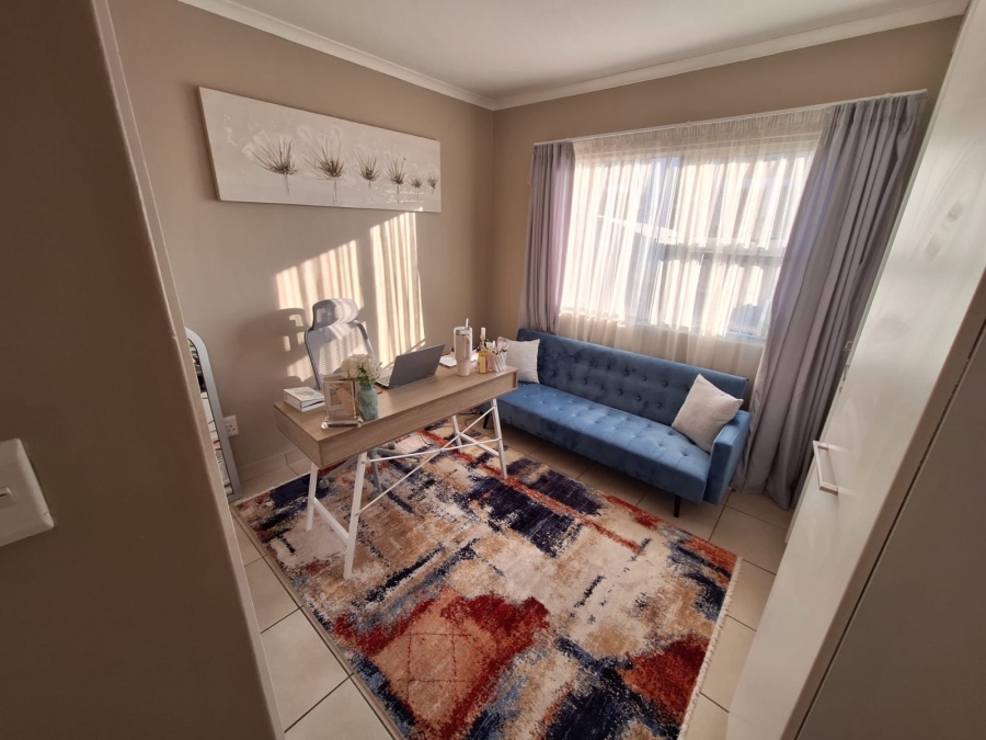 2 Bedroom Property for Sale in Montana Gauteng
