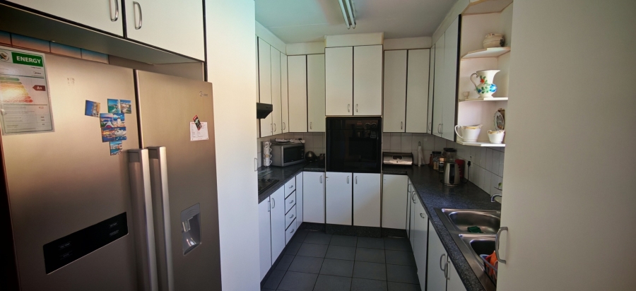 3 Bedroom Property for Sale in Brackendowns Gauteng