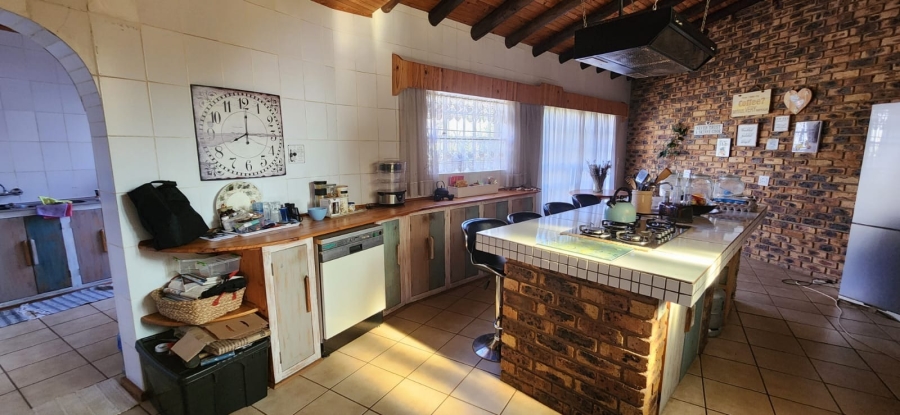 3 Bedroom Property for Sale in Golf View Gauteng