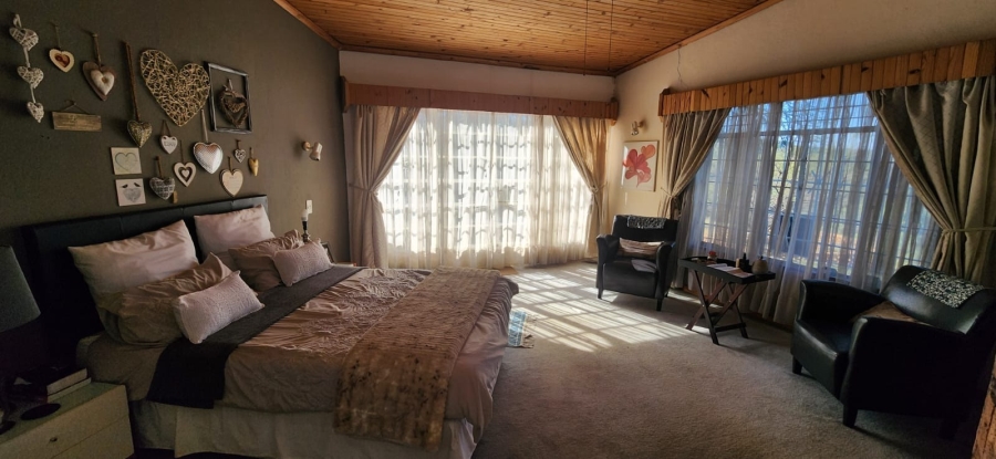 3 Bedroom Property for Sale in Golf View Gauteng