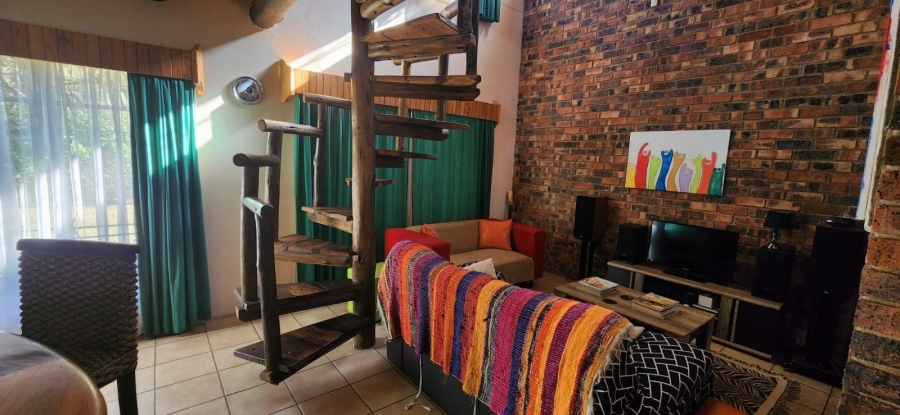 3 Bedroom Property for Sale in Golf View Gauteng