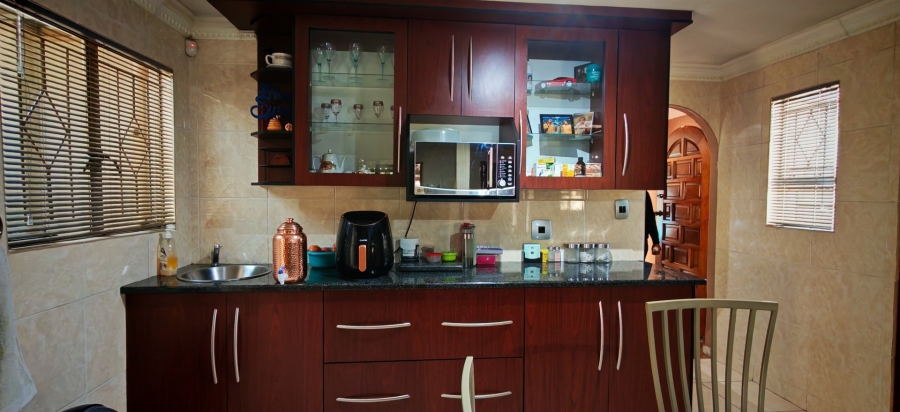 3 Bedroom Property for Sale in Mayberry Park Gauteng