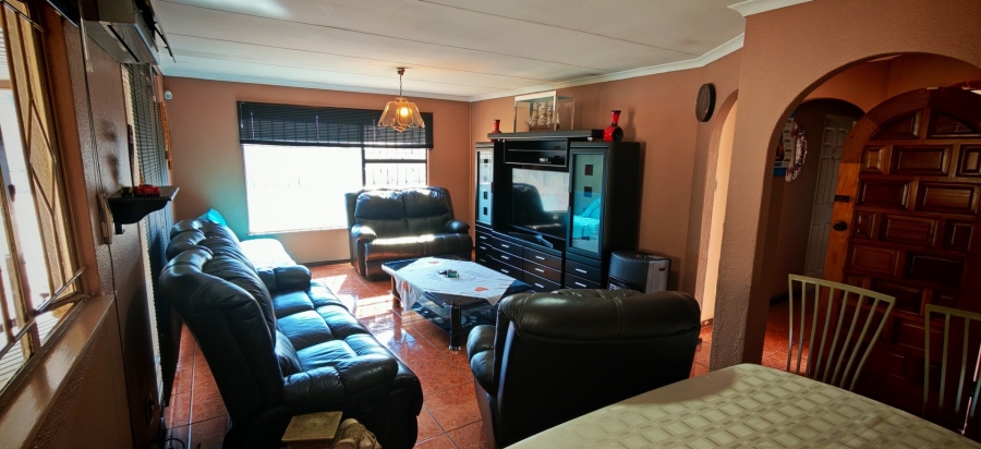 3 Bedroom Property for Sale in Mayberry Park Gauteng