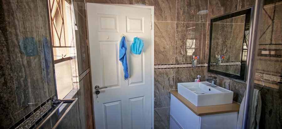 3 Bedroom Property for Sale in Mayberry Park Gauteng