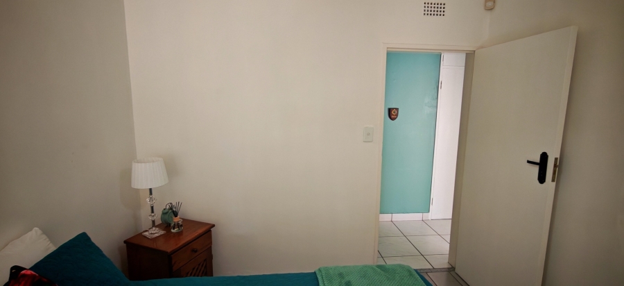 6 Bedroom Property for Sale in Brackenhurst Gauteng