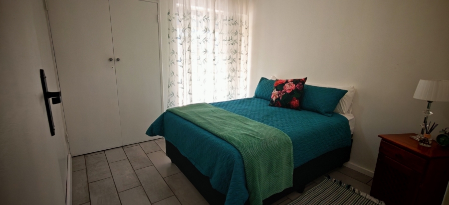 6 Bedroom Property for Sale in Brackenhurst Gauteng