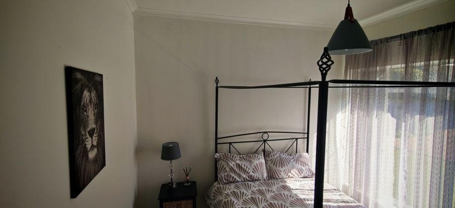 6 Bedroom Property for Sale in Brackenhurst Gauteng