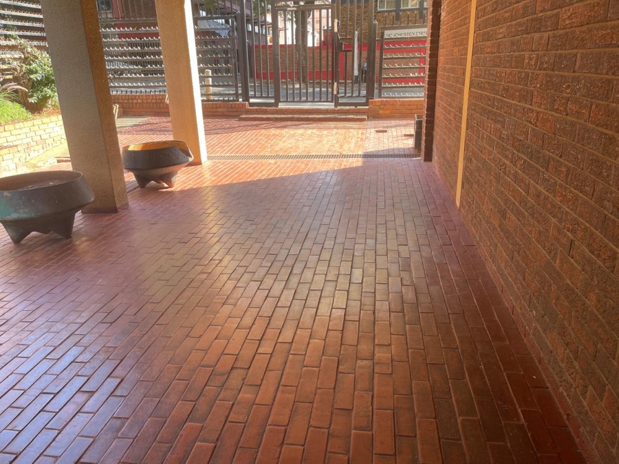 3 Bedroom Property for Sale in Sunnyside Gauteng