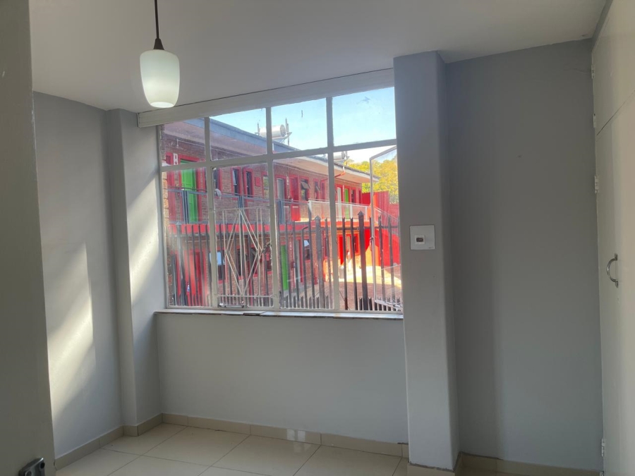 3 Bedroom Property for Sale in Sunnyside Gauteng
