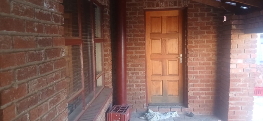 4 Bedroom Property for Sale in Soshanguve M Gauteng