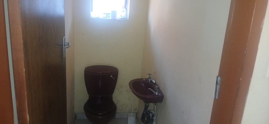 4 Bedroom Property for Sale in Soshanguve M Gauteng