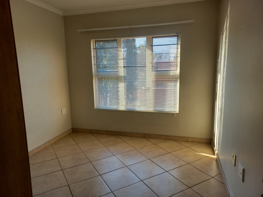 To Let 2 Bedroom Property for Rent in Willow Park Manor Gauteng