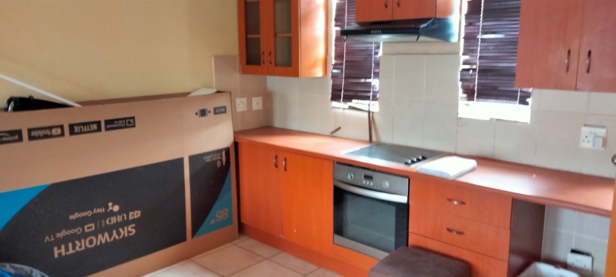 2 Bedroom Property for Sale in Honeydew Gauteng