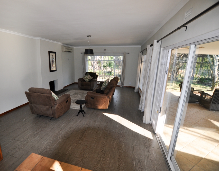 5 Bedroom Property for Sale in Carlswald Gauteng