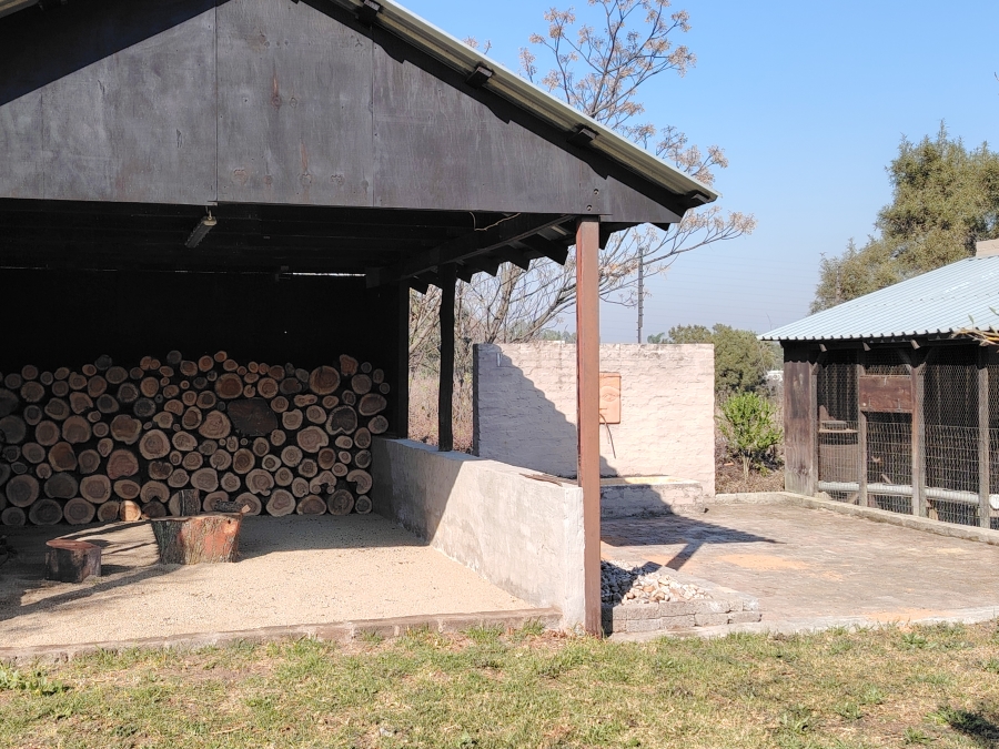 5 Bedroom Property for Sale in Carlswald Gauteng