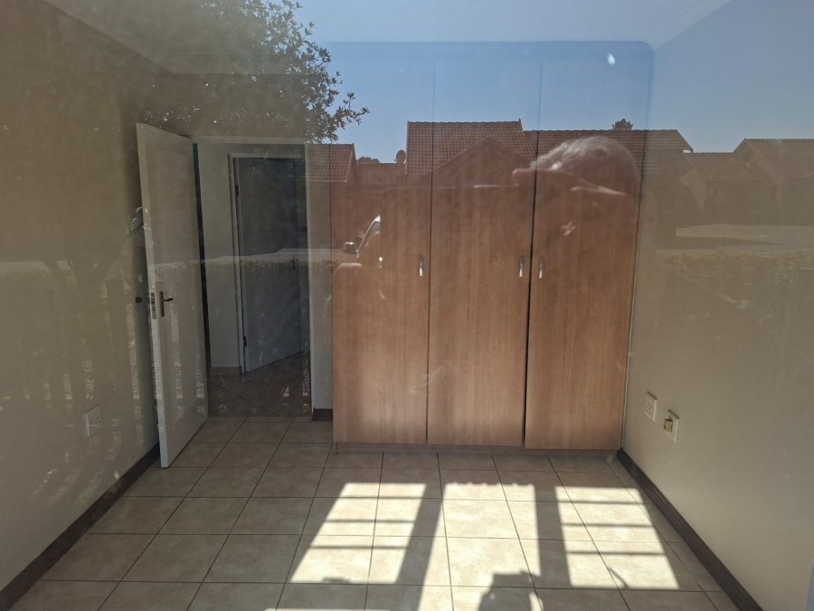 To Let 2 Bedroom Property for Rent in Willow Park Manor Gauteng