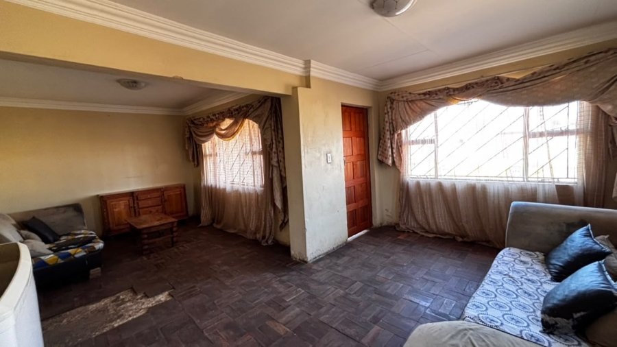 2 Bedroom Property for Sale in Etwatwa Gauteng