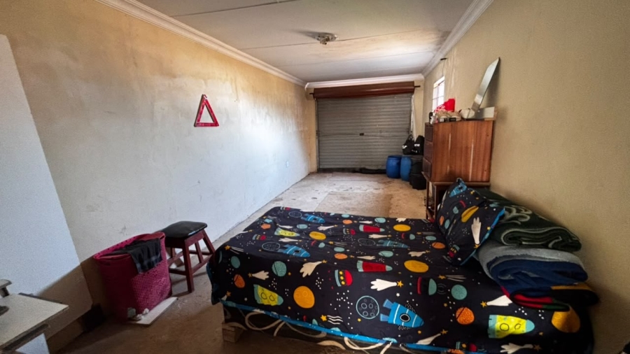 2 Bedroom Property for Sale in Etwatwa Gauteng