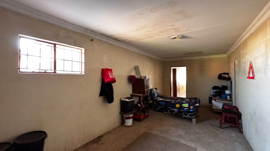 2 Bedroom Property for Sale in Etwatwa Gauteng