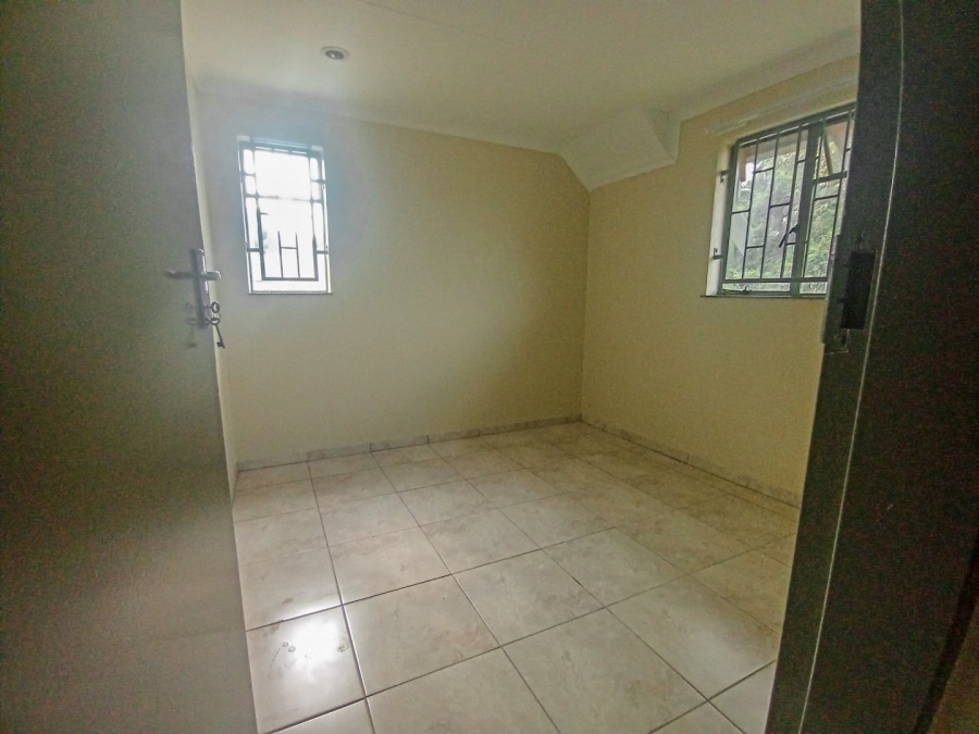 3 Bedroom Property for Sale in Roodekrans Gauteng