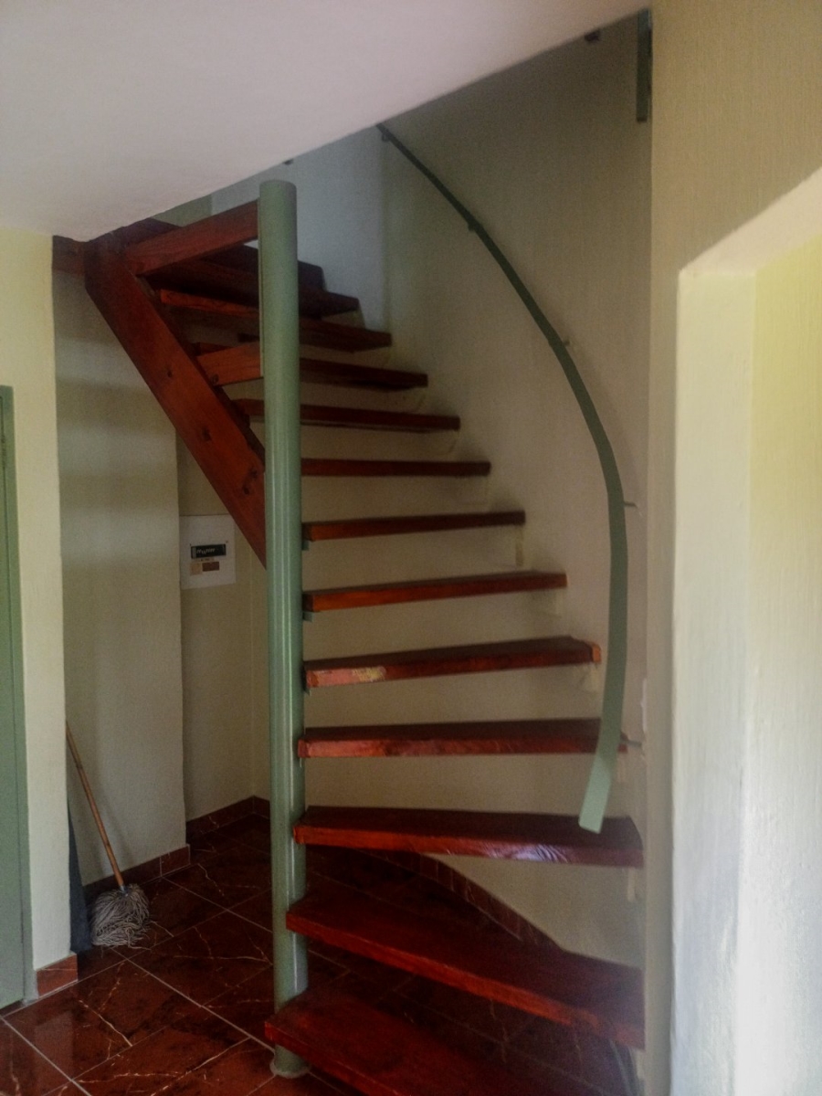 3 Bedroom Property for Sale in Roodekrans Gauteng