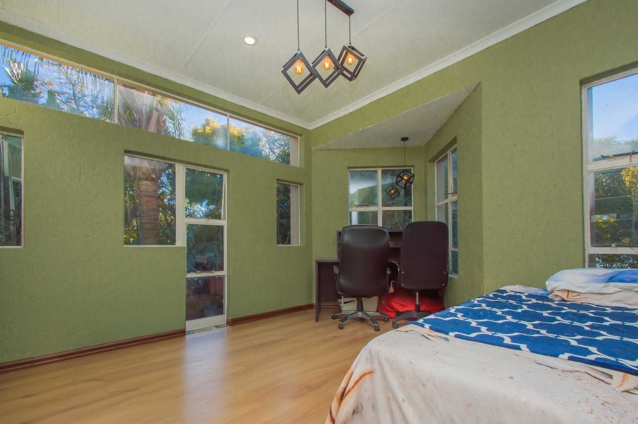3 Bedroom Property for Sale in Sundowner Gauteng