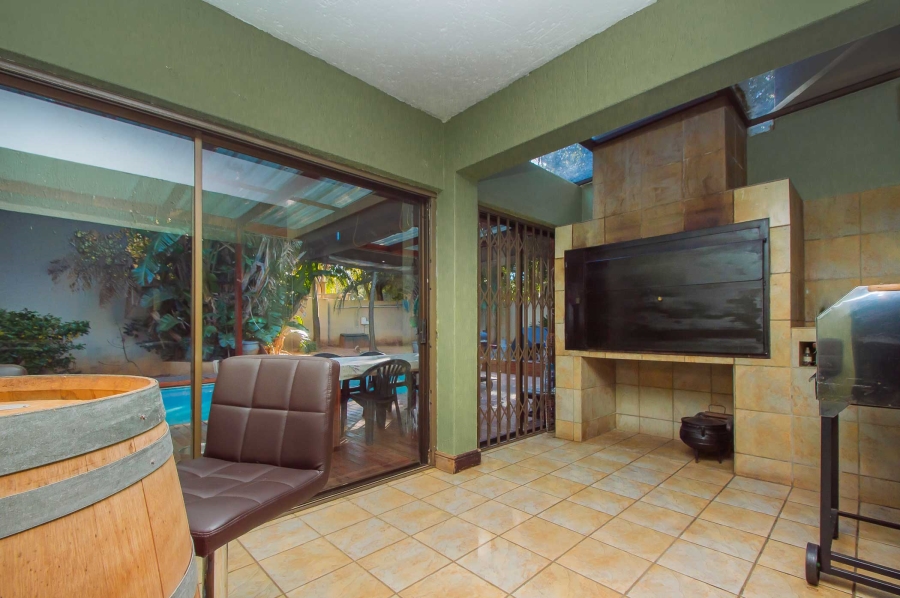 3 Bedroom Property for Sale in Sundowner Gauteng