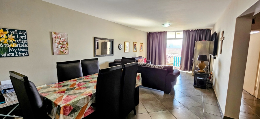2 Bedroom Property for Sale in Three Rivers Proper Gauteng