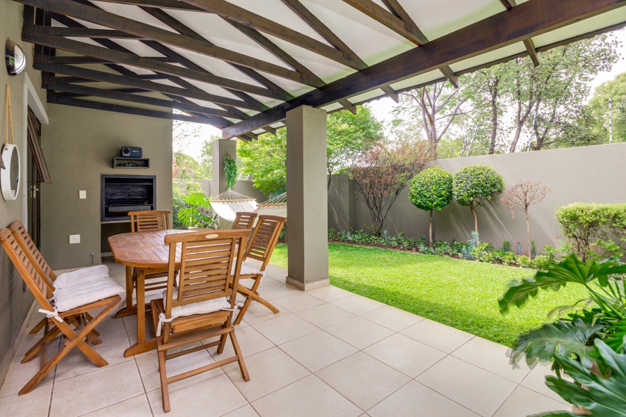 To Let 3 Bedroom Property for Rent in Fourways Gauteng