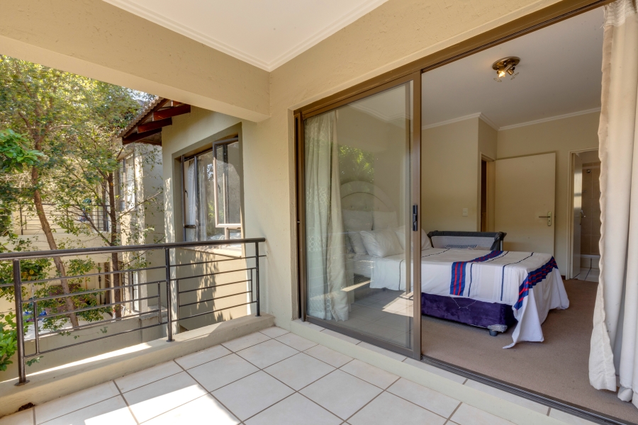 To Let 2 Bedroom Property for Rent in Fourways Gauteng
