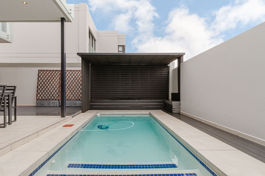 To Let 4 Bedroom Property for Rent in Lonehill Gauteng
