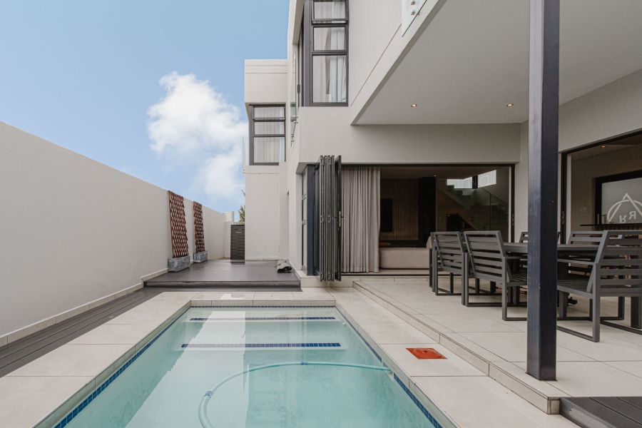 To Let 4 Bedroom Property for Rent in Lonehill Gauteng