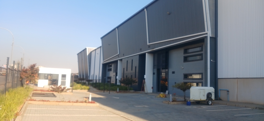 To Let Commercial Property for Rent in Chloorkop Gauteng