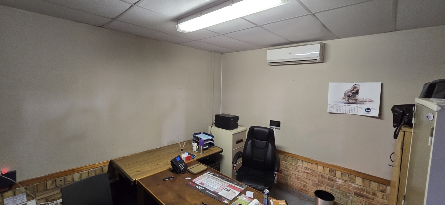To Let Commercial Property for Rent in Muldersdrift Gauteng