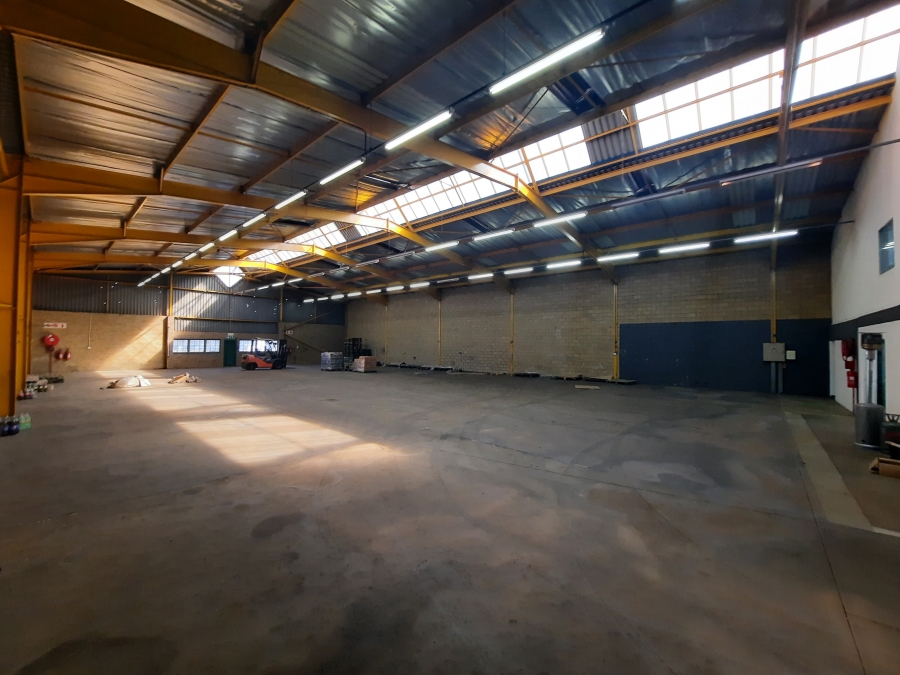 To Let Commercial Property for Rent in Robertville Gauteng