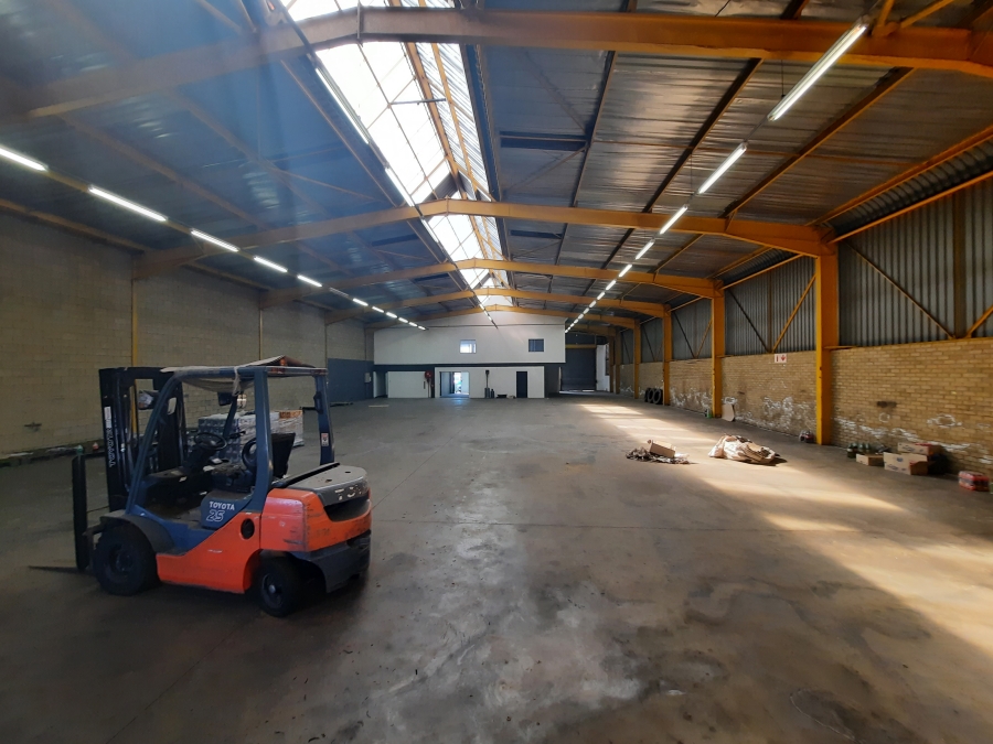 To Let Commercial Property for Rent in Robertville Gauteng